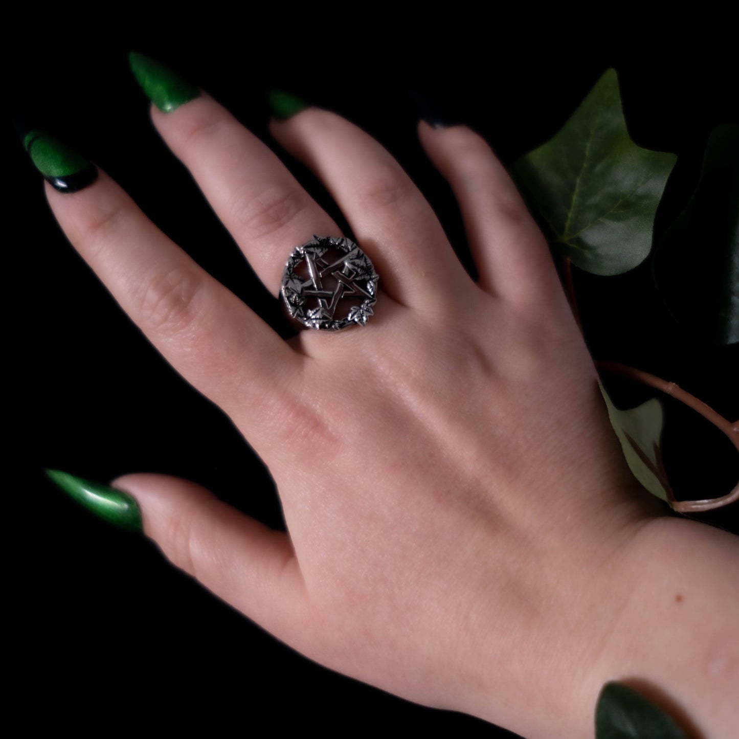 Green Witch Pentacle Ring