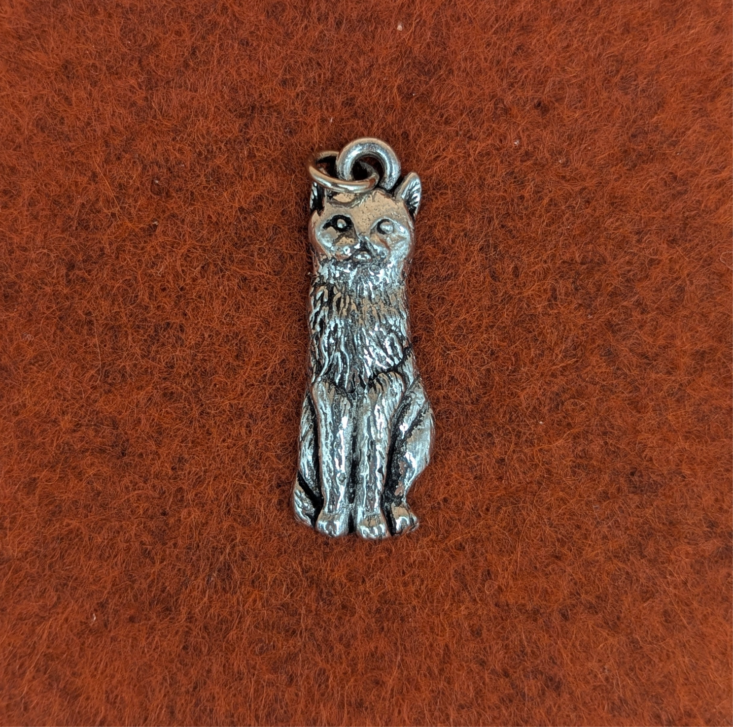 Pewter Sitting Cat Charm