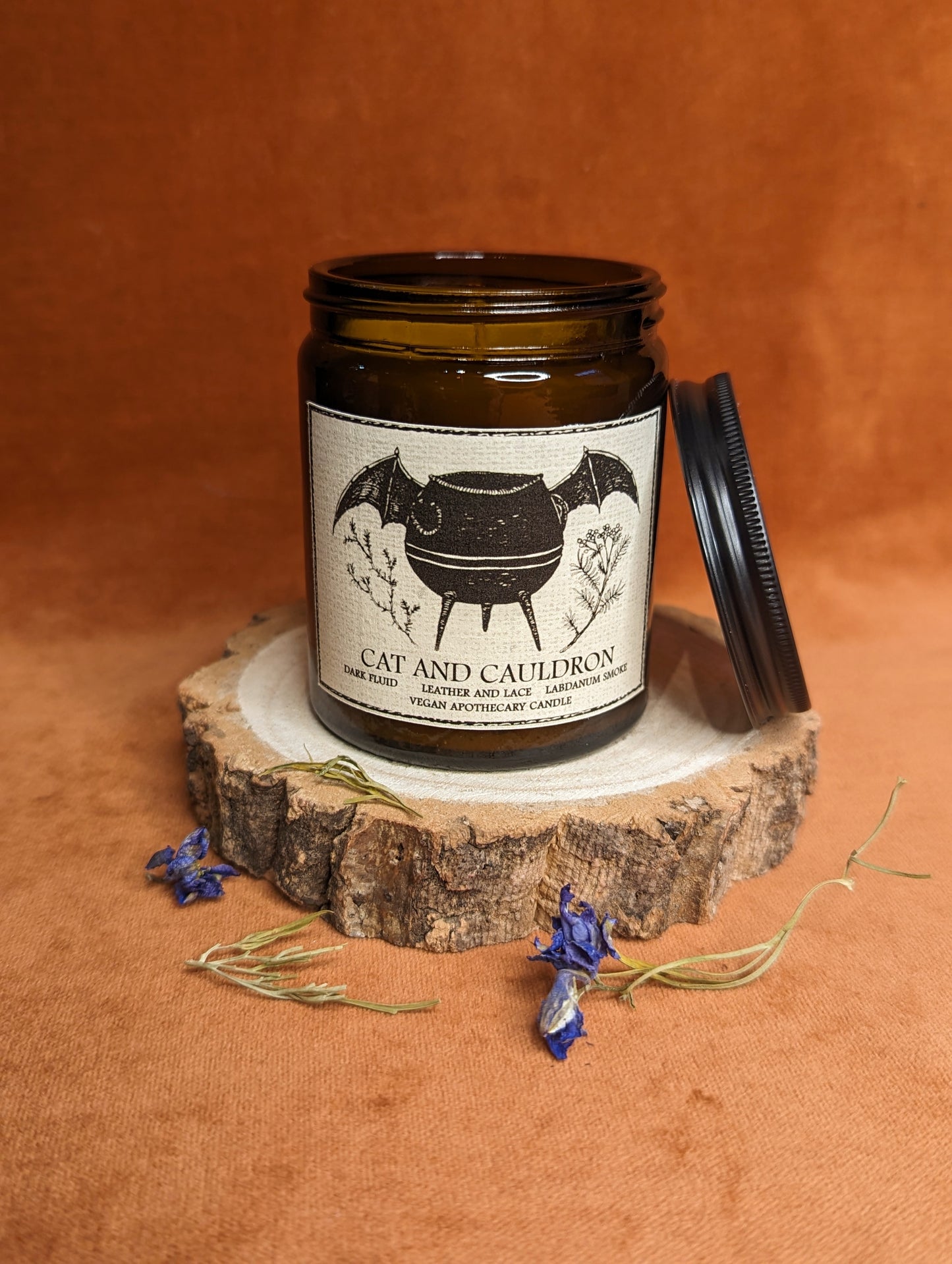 Single Wick Apothecary Candle: Cat and Cauldron