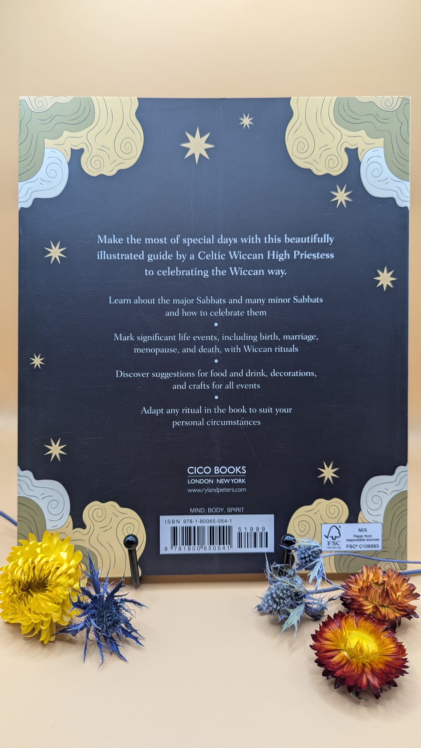 Wiccan Feasts, Celebrations, & Rituals: Make the Most of Special Days with Witchy Rites, Decorations, and Herbal Magic Touches