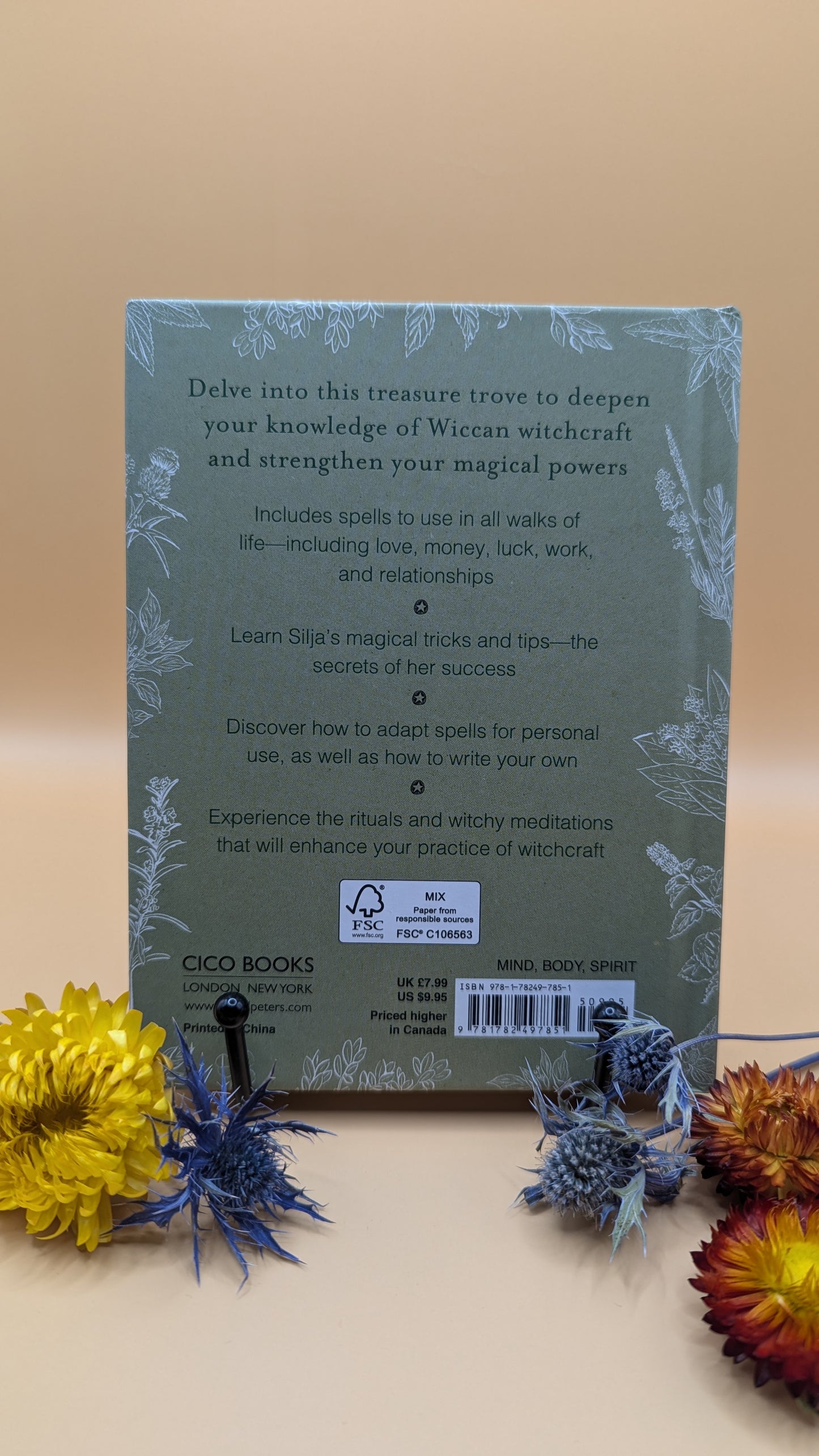 The Green Wiccan Spell Book: a compendium of magical knowledge