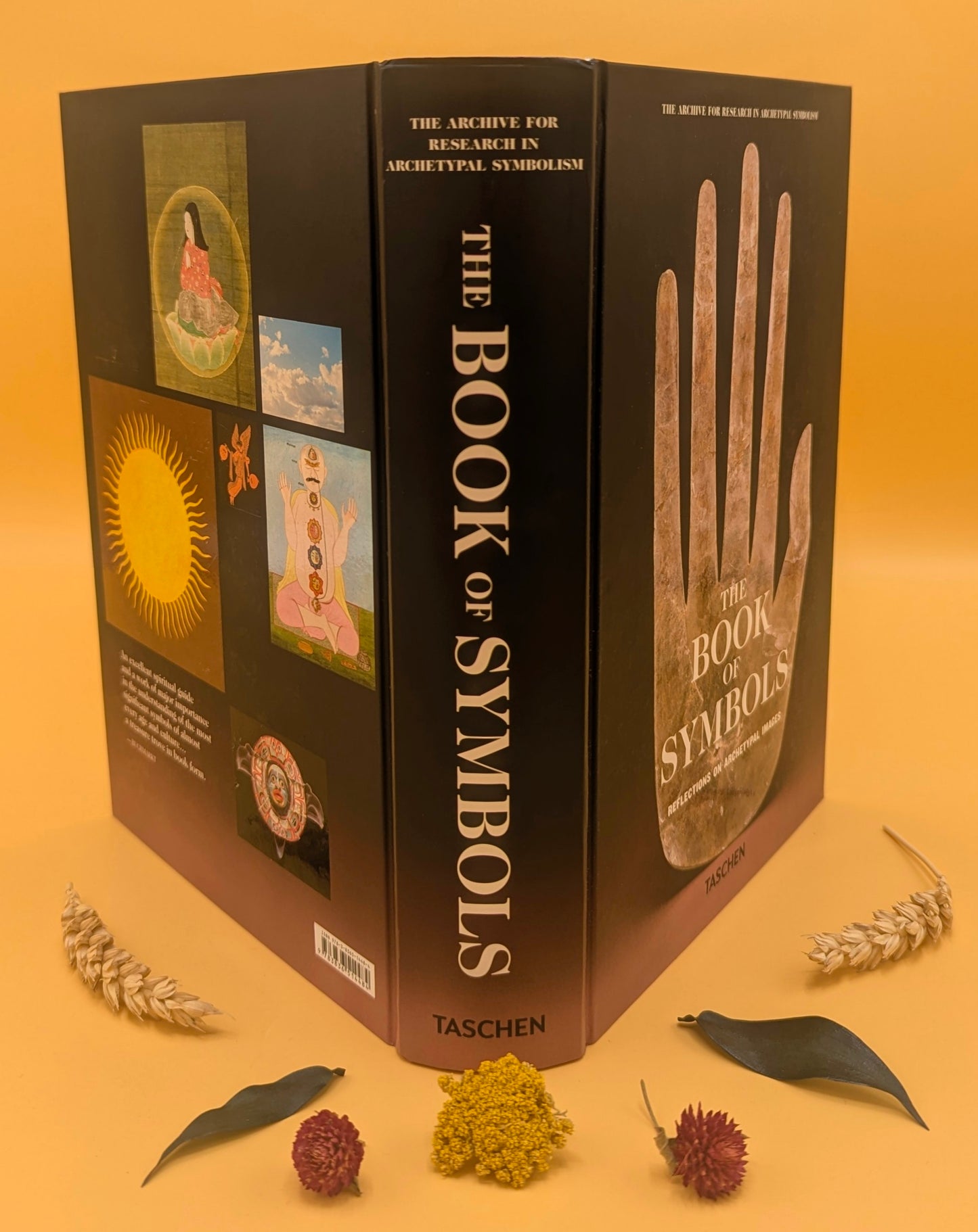 The Book of Symbols. Reflections on Archetypal Images