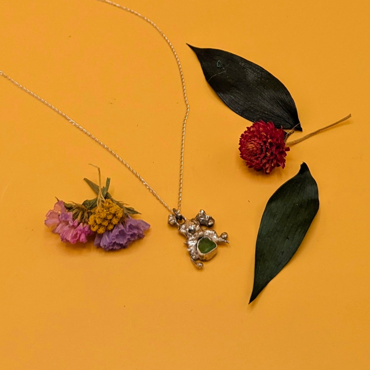 Khaos Pendant Green