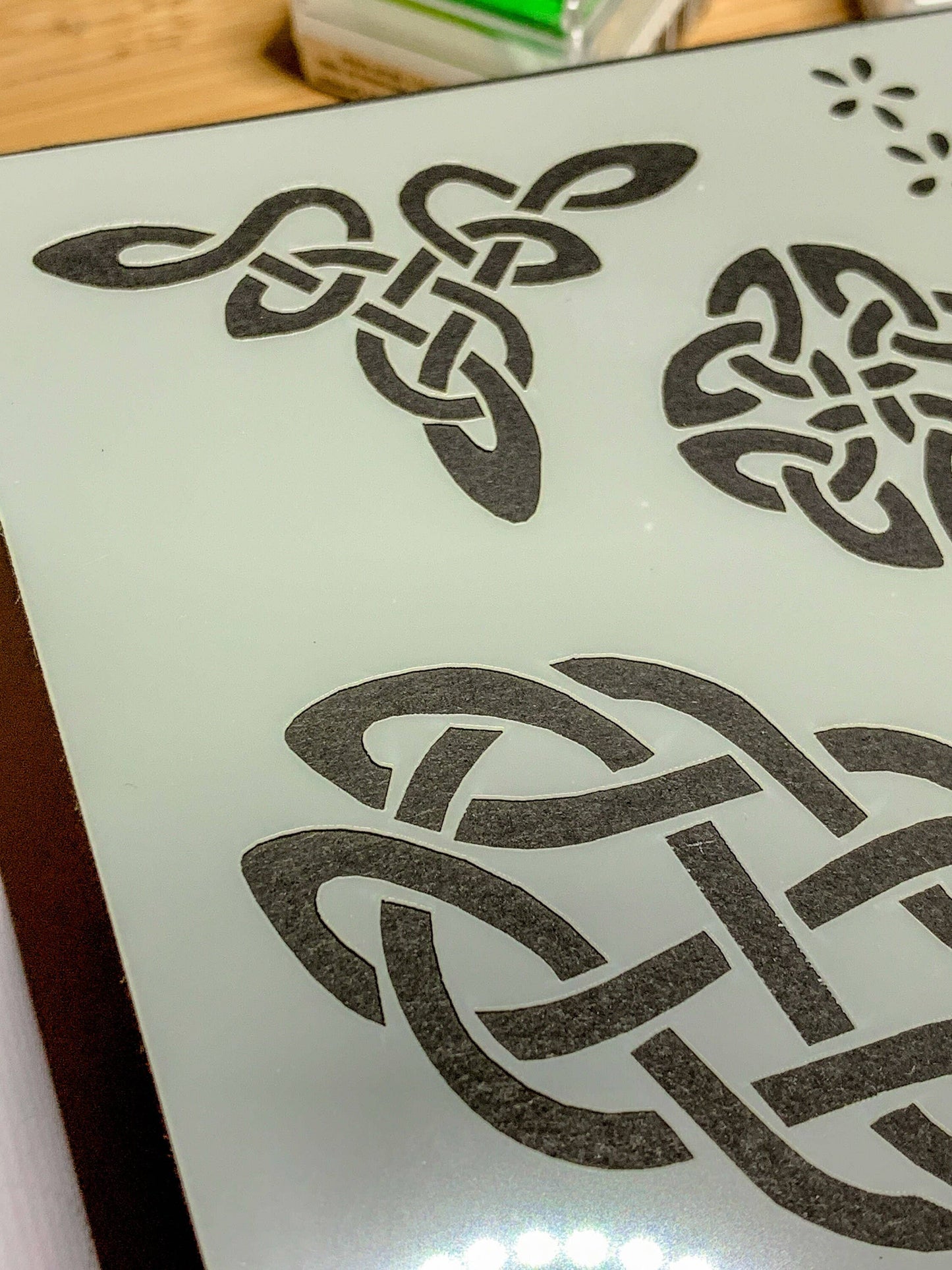 Celtic Viking Knots Stencil - Design 3