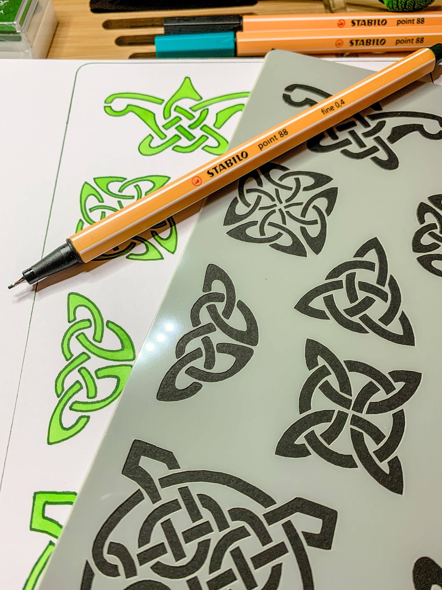 Celtic Viking Knots Stencil - Design 5