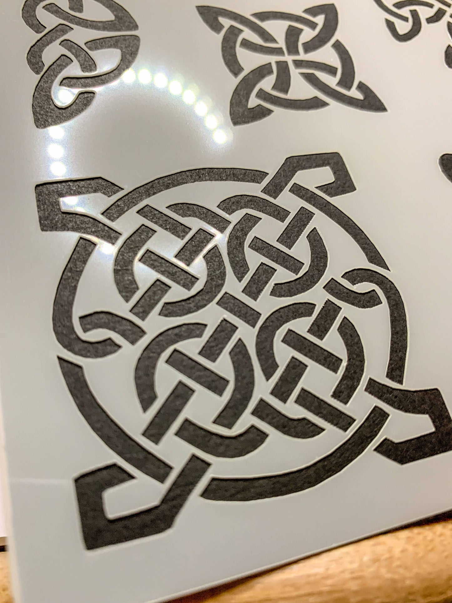 Celtic Viking Knots Stencil - Design 5