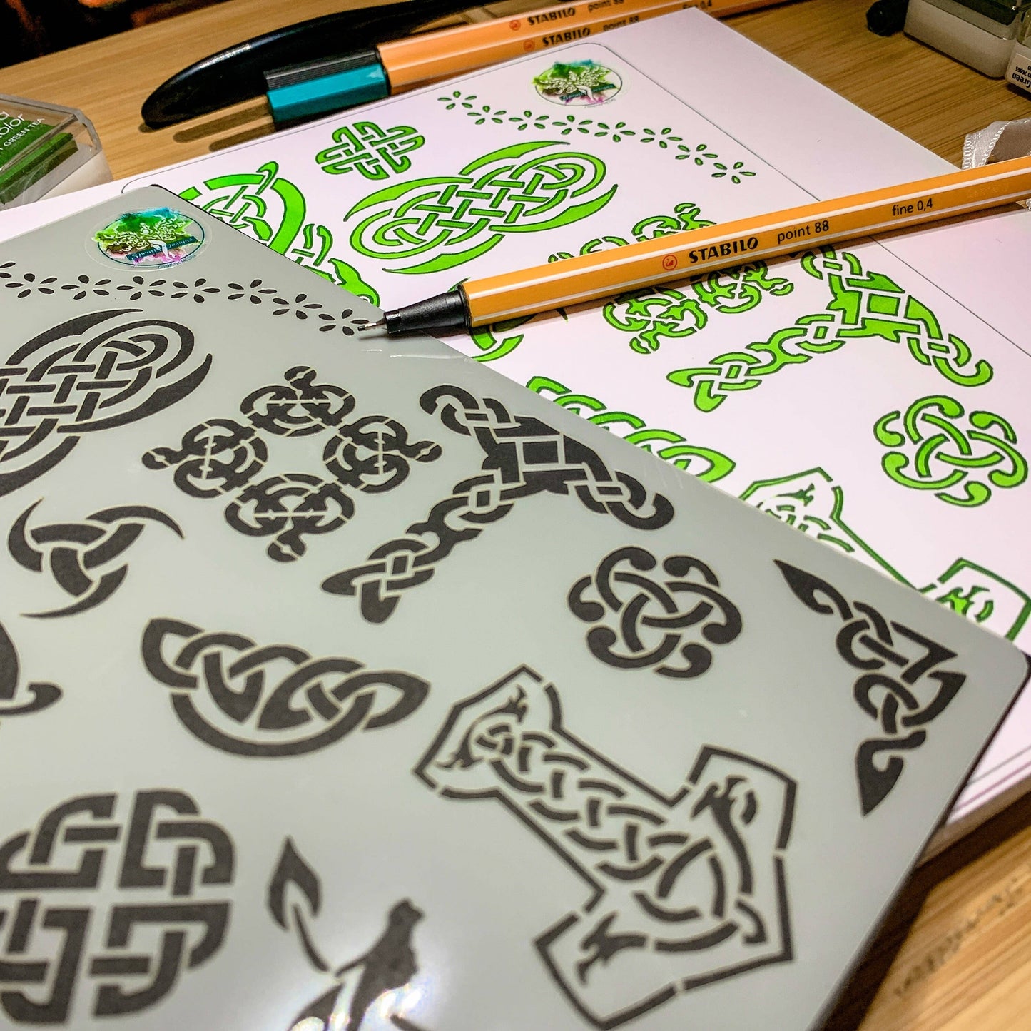 Celtic Viking Knots Stencil - Design 2