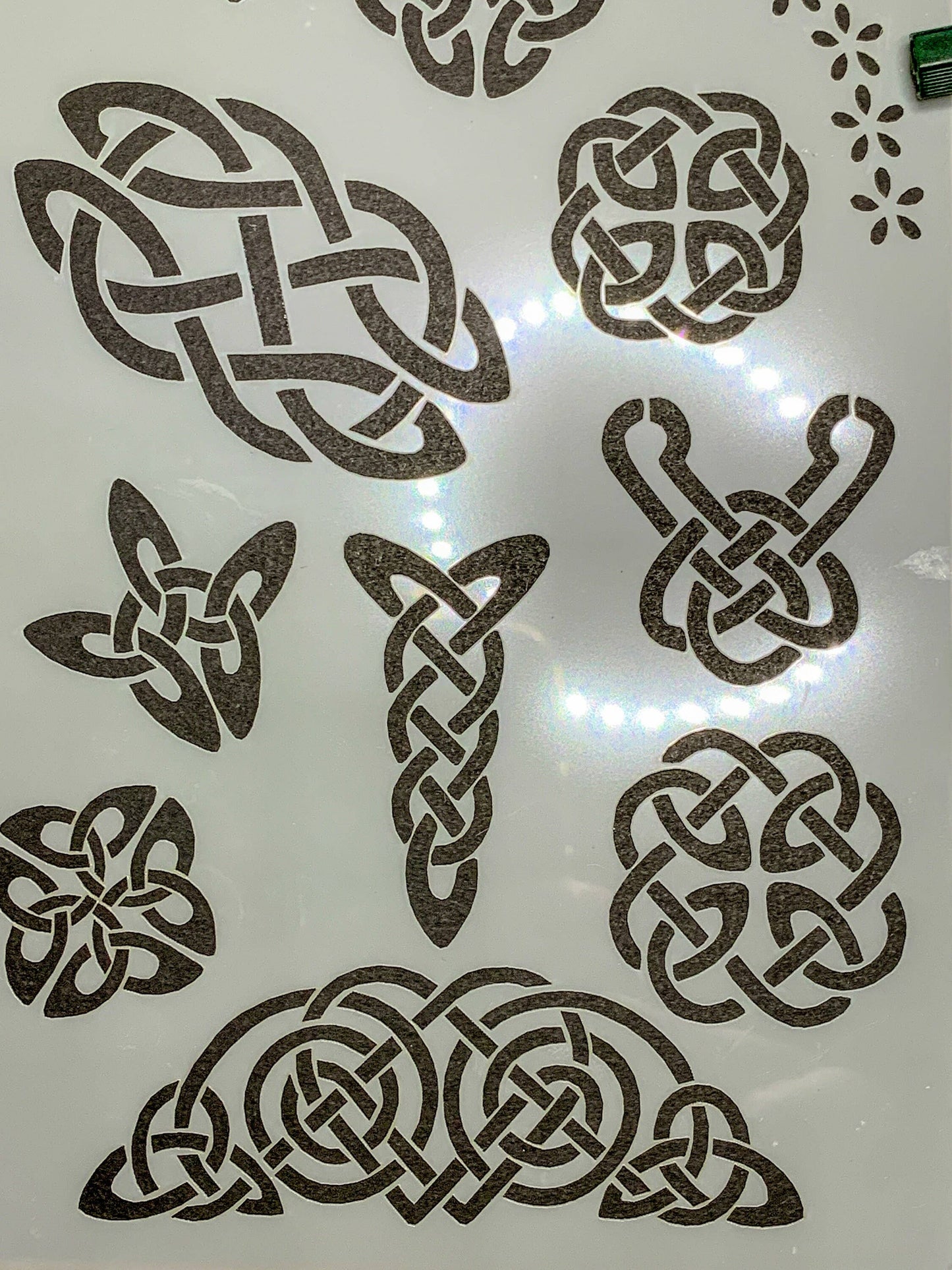 Celtic Viking Knots Stencil - Design 3