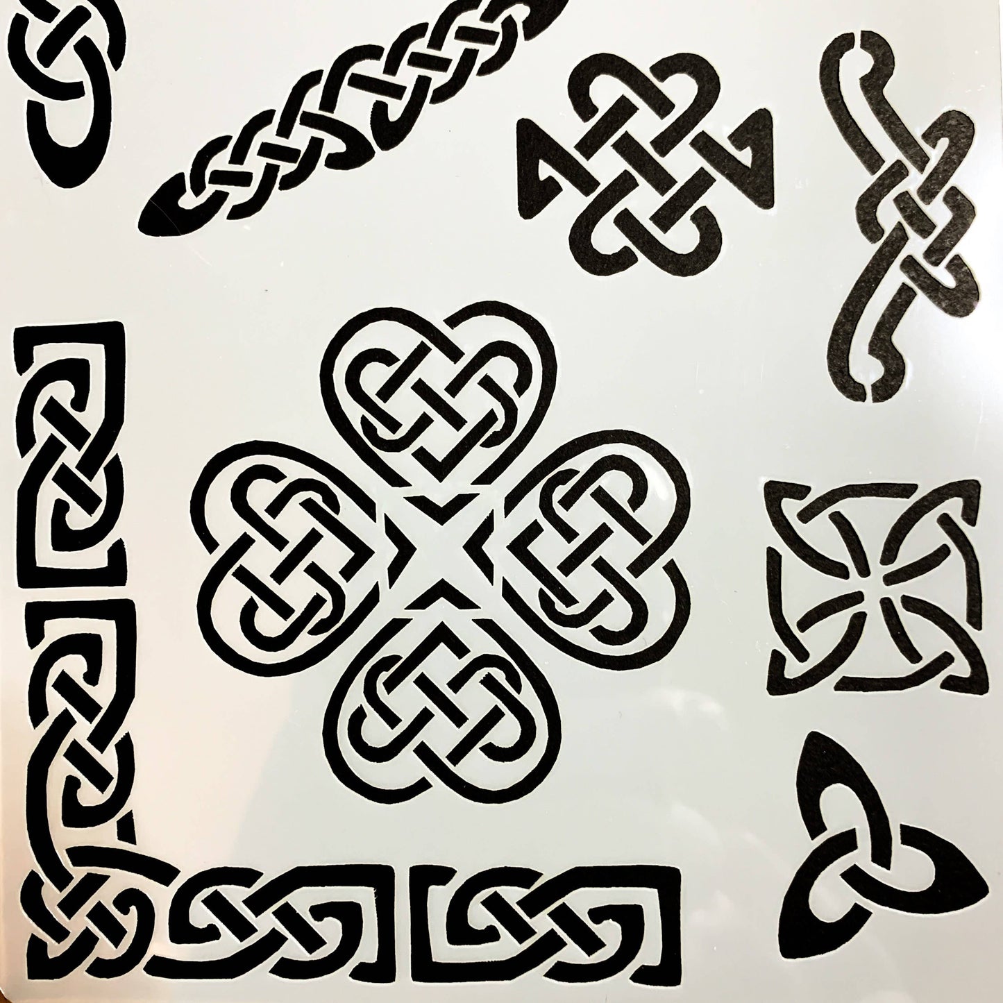 Celtic Viking Knots Stencil - Design 1