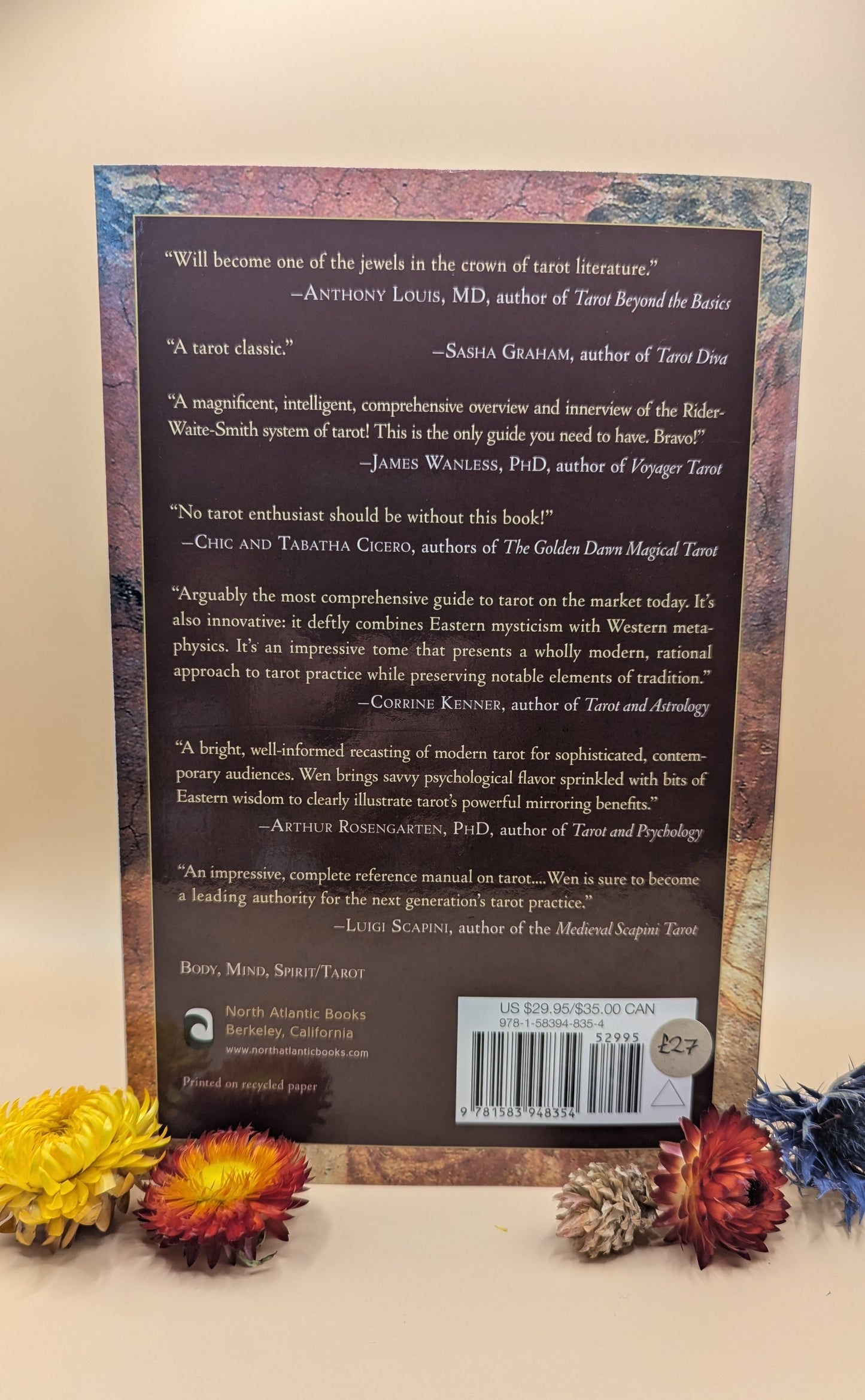 Holistic Tarot: An Integrative Approach to Using Tarot for Personal Growth