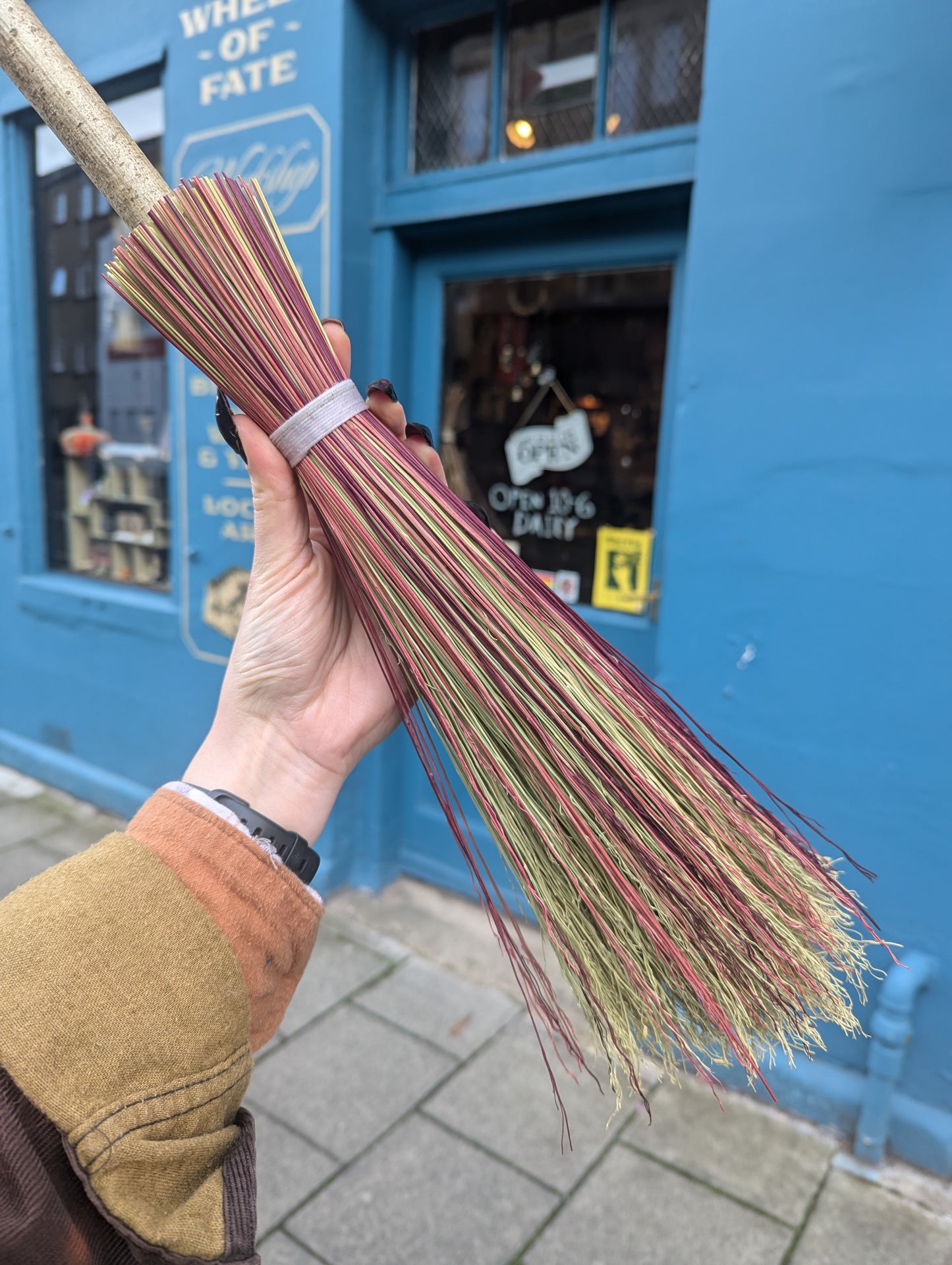 Love Witch Broom (Small)