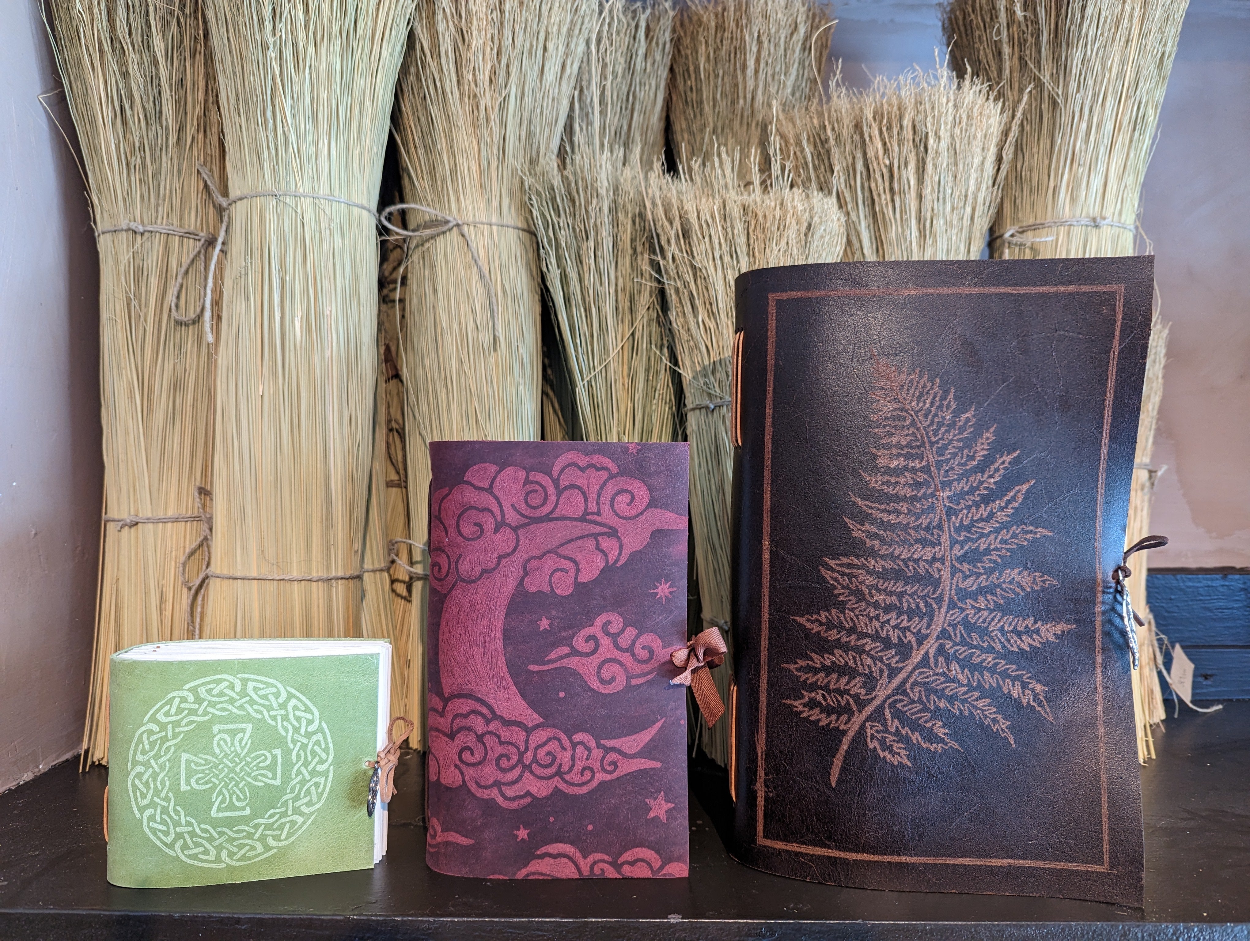 Bookbinding Wheel Bookbinding Workshop – Wheel of Fate