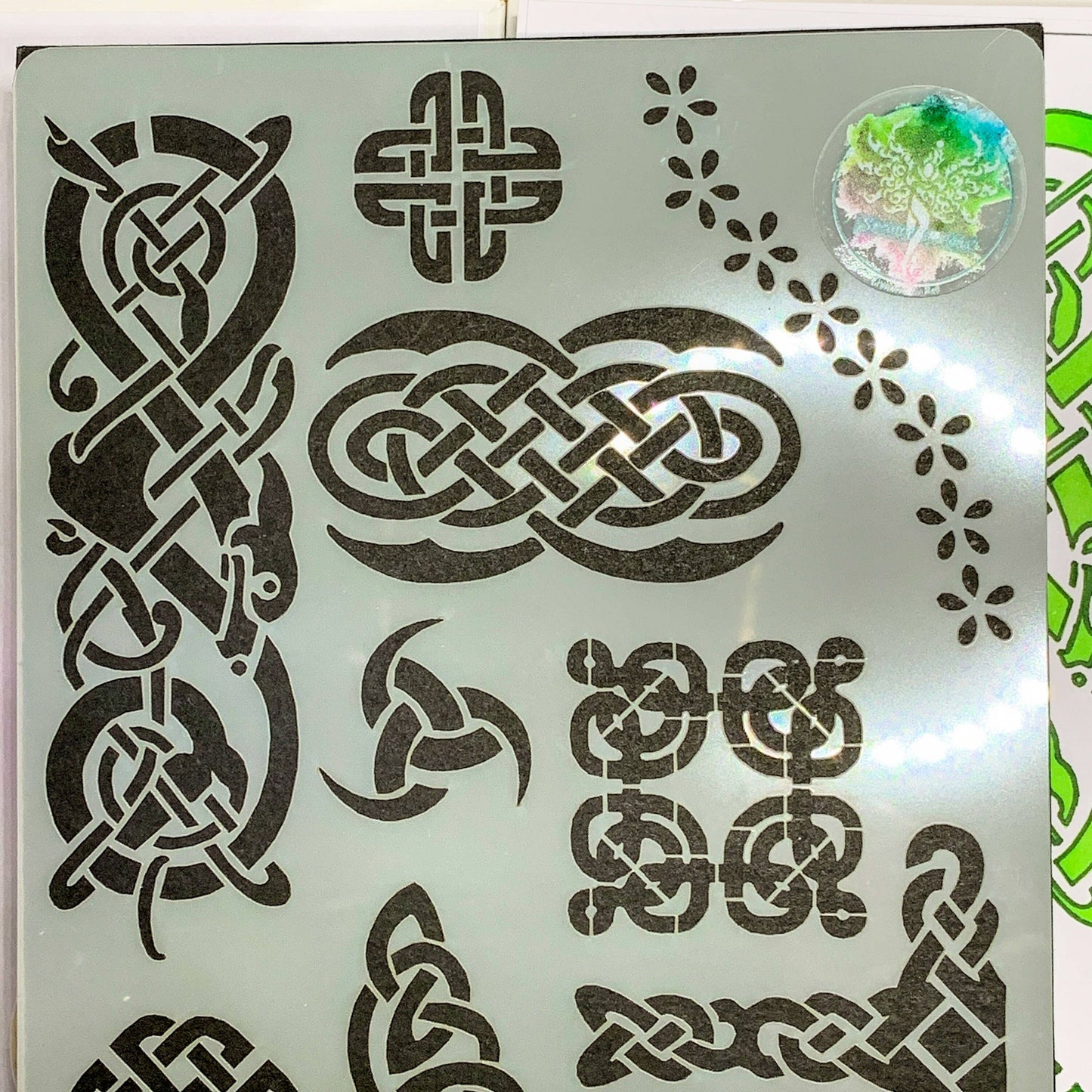 Celtic Viking Knots Stencil - Design 2