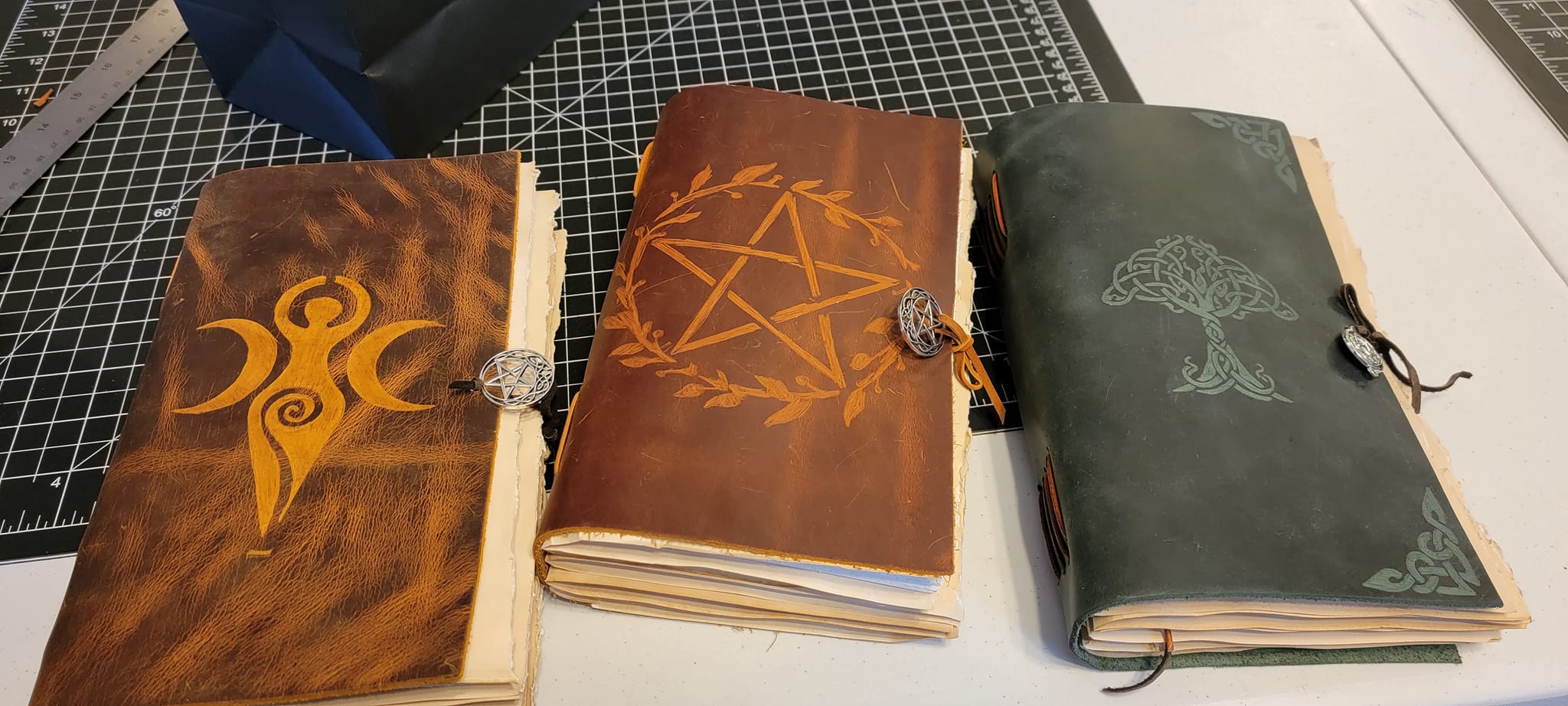 Bookbinding Wheel Bookbinding Workshop – Wheel of Fate