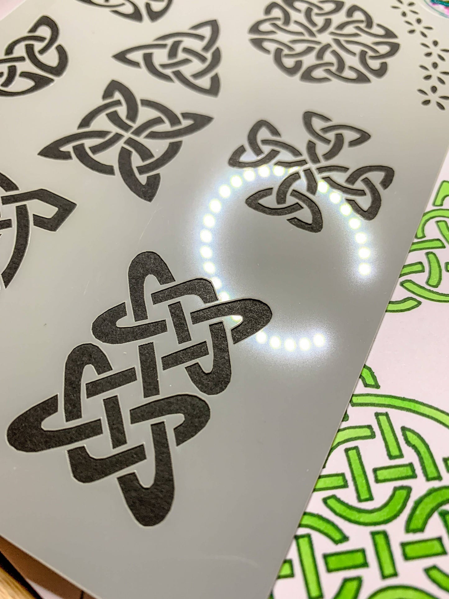 Celtic Viking Knots Stencil - Design 5