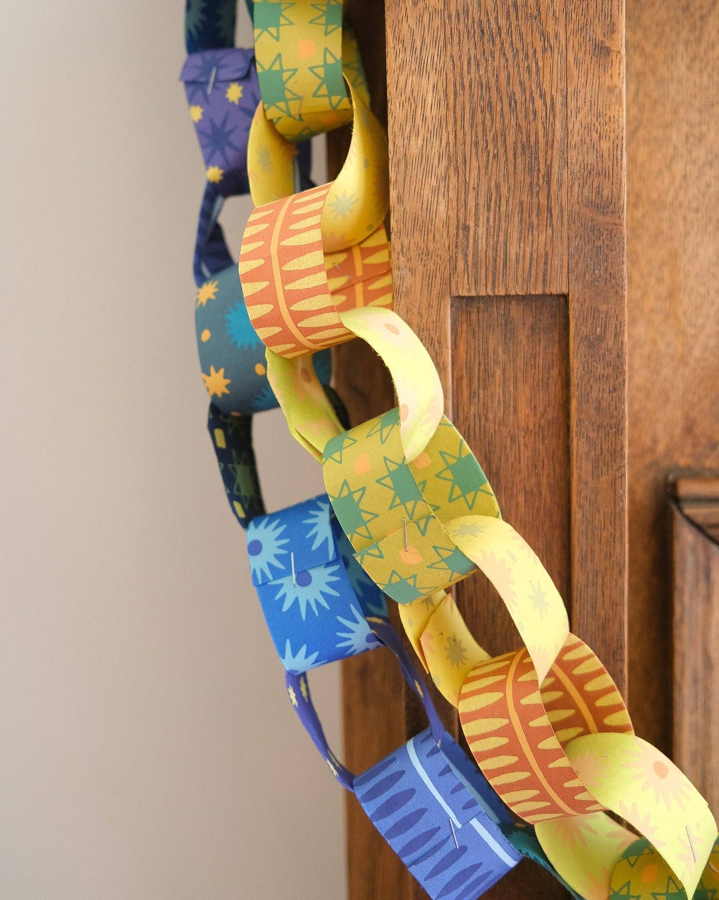 Yellow & Green Paper Chain Kit by East End Press