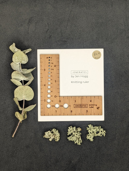 Knitting Ruler and Needle Gauge