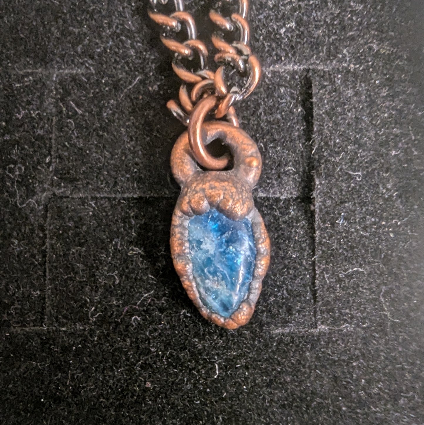 "Afina" Blue Apatite Pendant