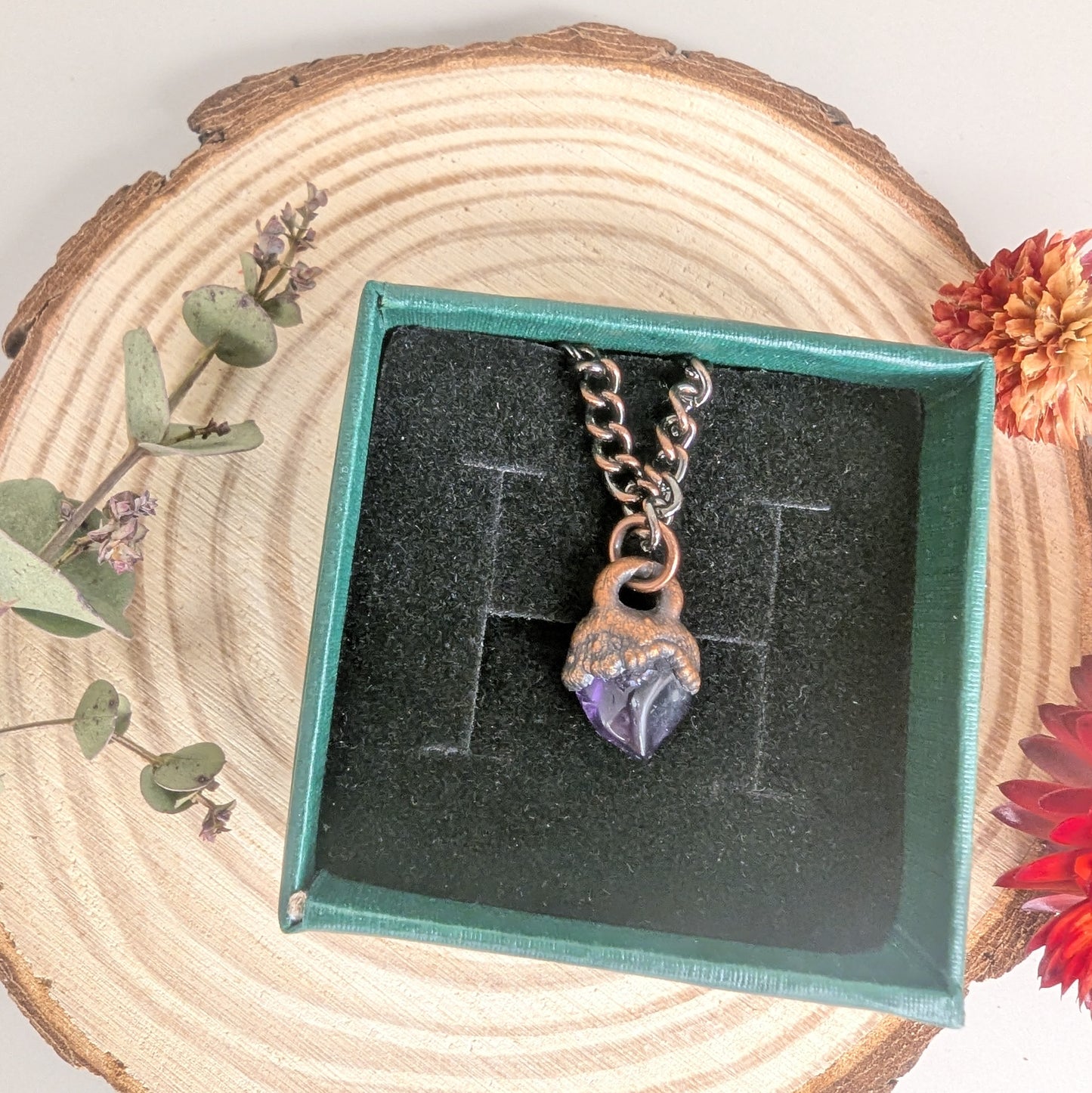 "Bora" Amethyst Pendant