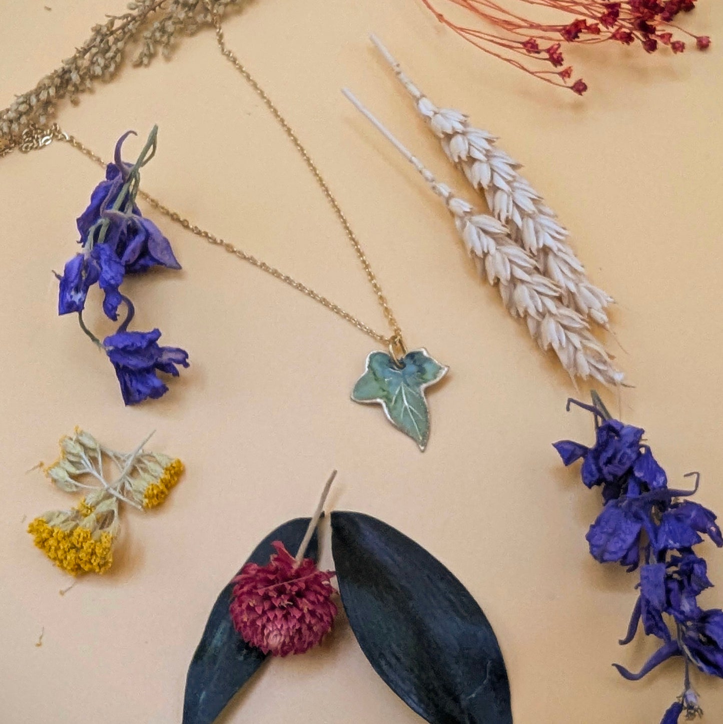 Olive Green Ivy Leaf Necklace