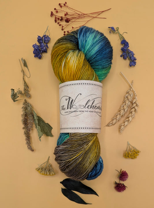 'Hera' - The Woolchemist Hand Dyed Yarn - 100g