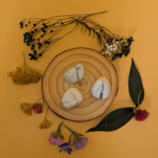 White Howlite Tumblestone
