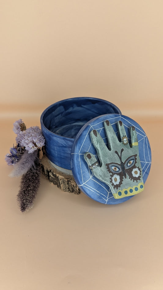 Ariadne Box