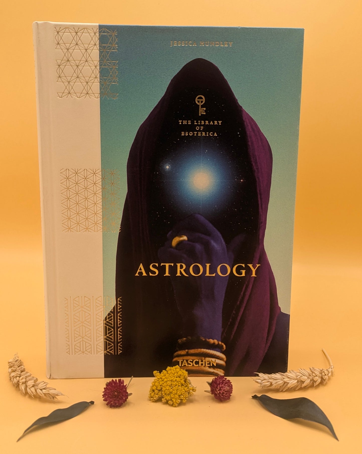 Astrology: The Library of Esoterica