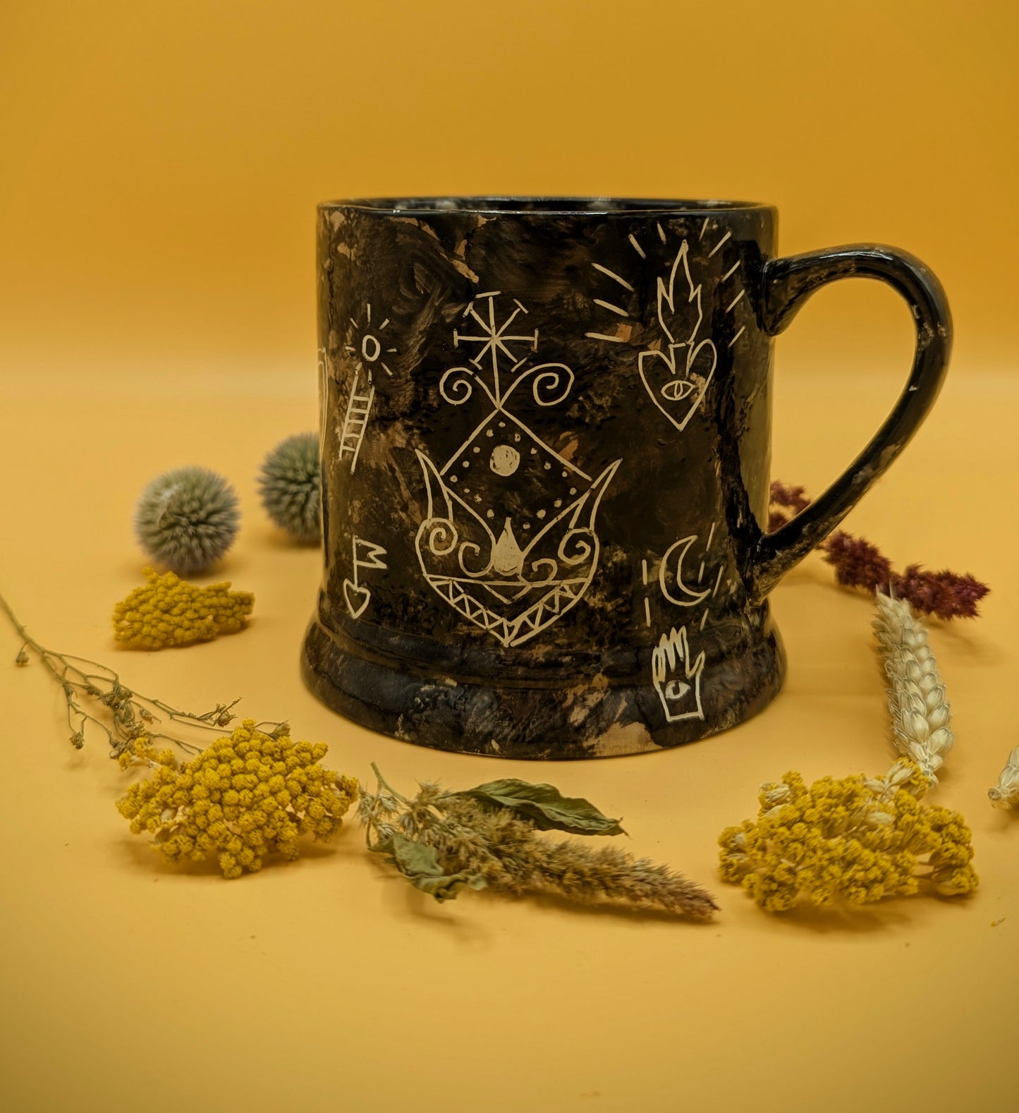 Sgraffito Mega Mug for Luck
