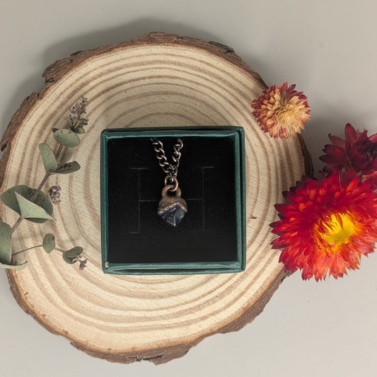 "Bora" Amethyst Pendant