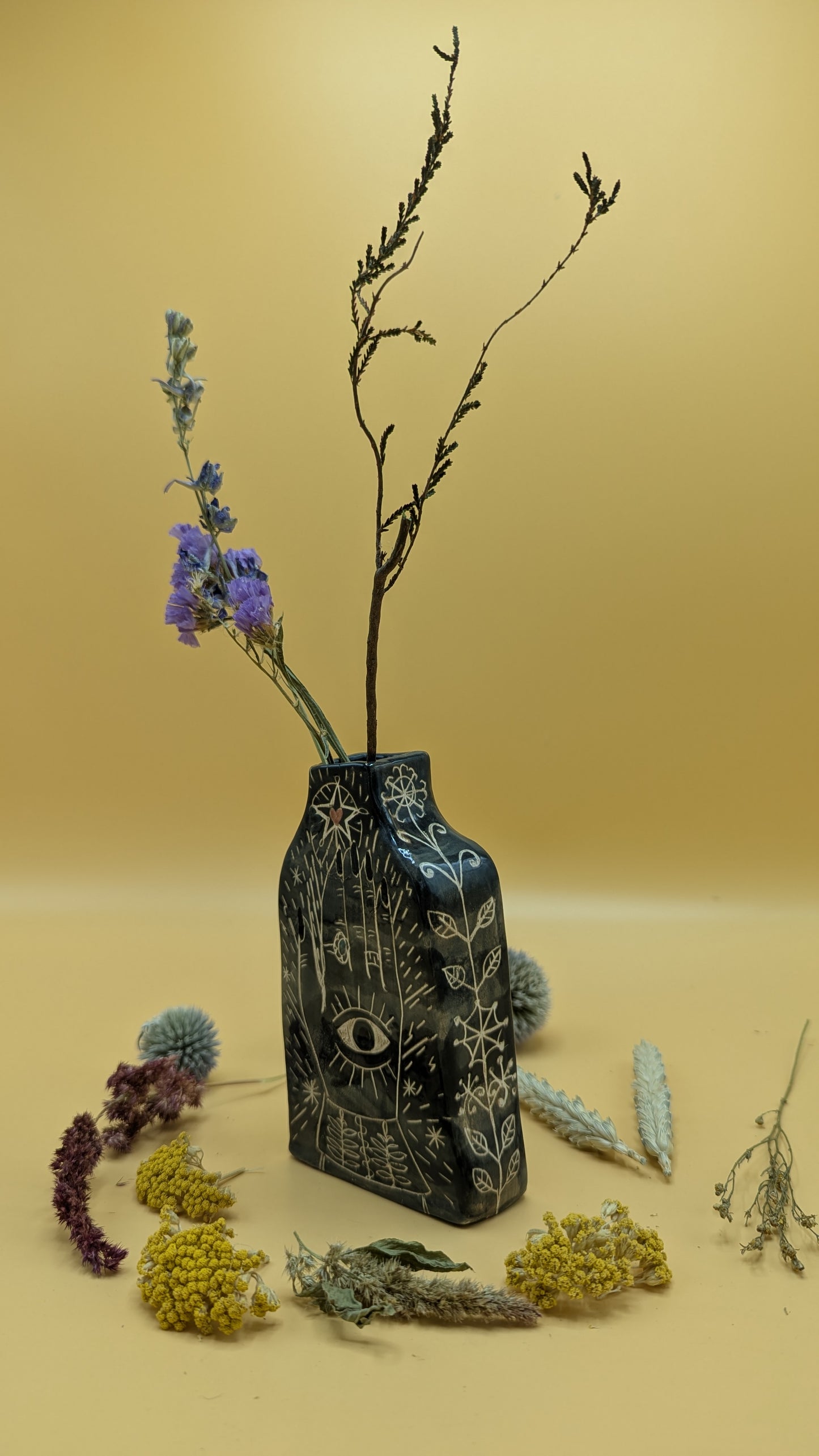 Magic Hand Wall Vase