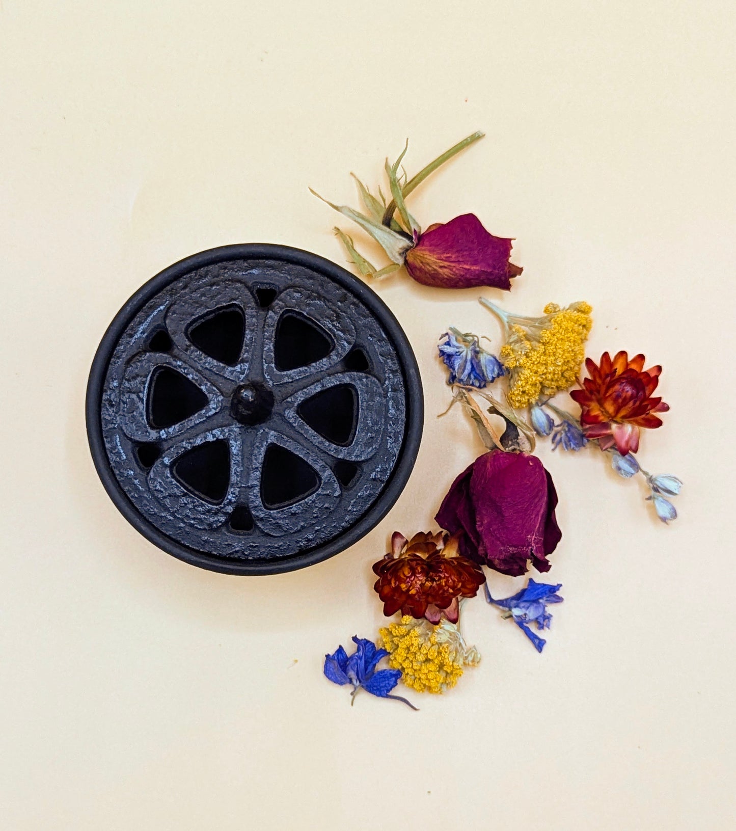 Cast Iron Incense Bowl With Lid