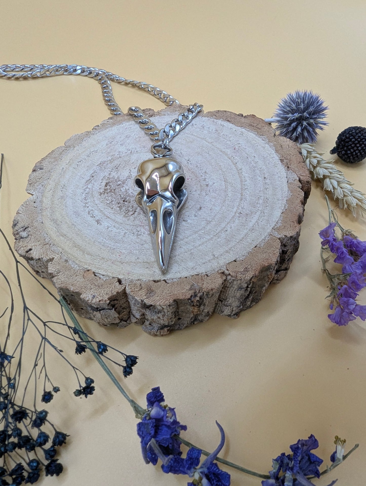 'FINAL BOSS' Corvid Skull Charm Necklace
