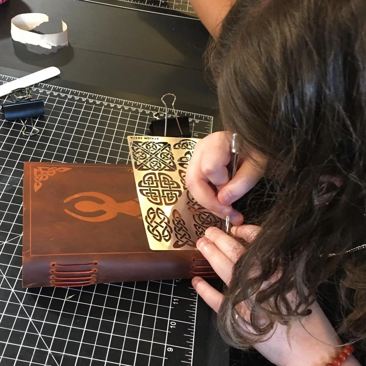 Bookbinding Wheel Bookbinding Workshop – Wheel of Fate
